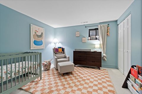 Tiny photo for 4004 N Clarendon Avenue #1, Chicago, IL 60613 (MLS # 12506526)