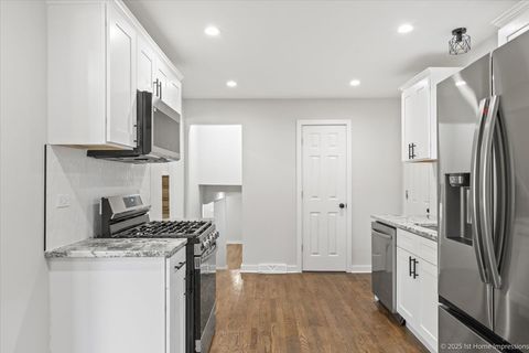 Tiny photo for 15041 Irving Avenue, Dolton, IL 60419 (MLS # 12496999)