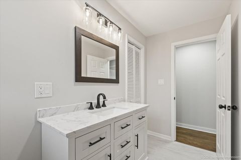 Tiny photo for 15041 Irving Avenue, Dolton, IL 60419 (MLS # 12496999)