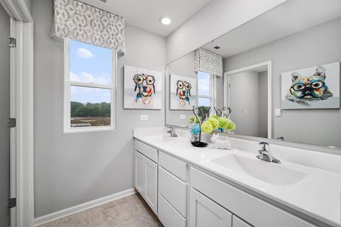 Tiny photo for 2571 Tahoe Lane, Pingree Grove, IL 60140 (MLS # 12487854)