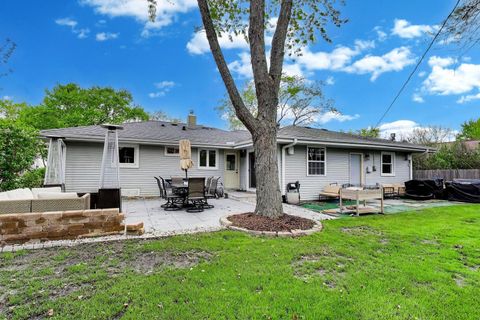 Tiny photo for 9 Johnathan Road, Lake Zurich, IL 60047 (MLS # 12631896)