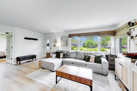 Tiny photo for 9 Johnathan Road, Lake Zurich, IL 60047 (MLS # 12631896)