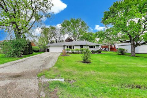 Tiny photo for 9 Johnathan Road, Lake Zurich, IL 60047 (MLS # 12631896)
