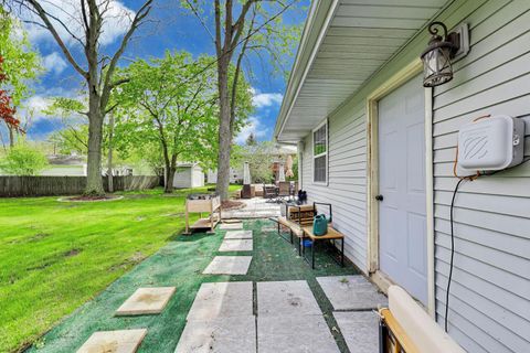 Tiny photo for 9 Johnathan Road, Lake Zurich, IL 60047 (MLS # 12631896)
