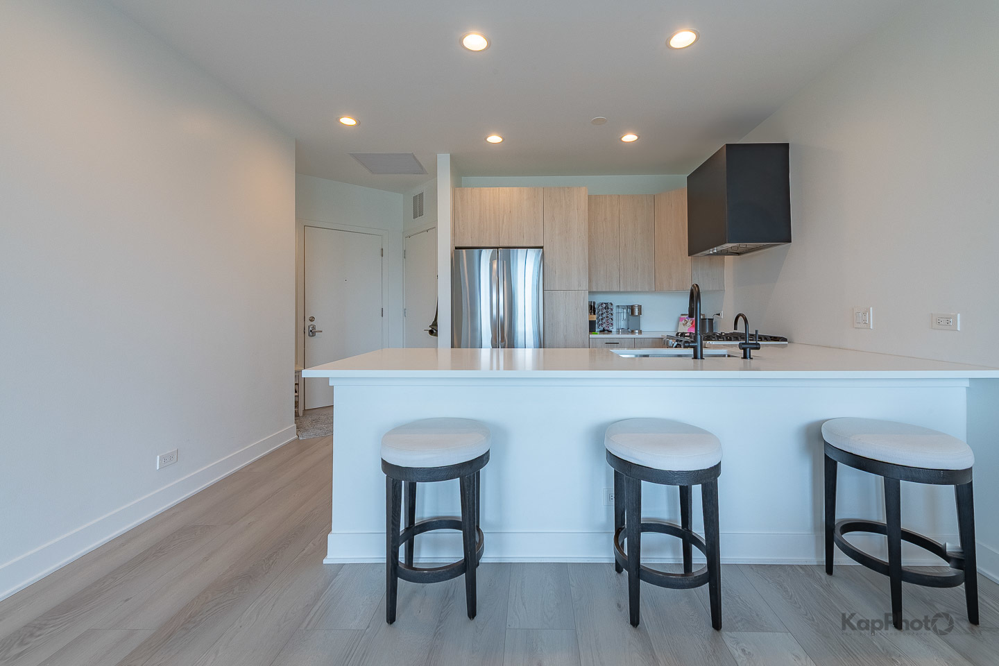 859 W Erie Street 506