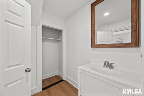 Tiny photo for 2025 W 3RD Street, Davenport, IA 52802 (MLS # 12561696)