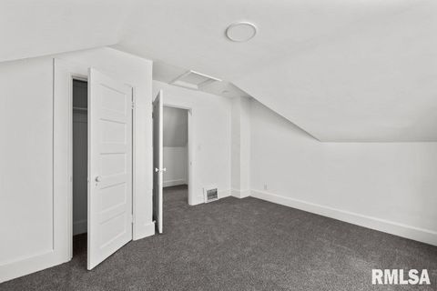 Tiny photo for 2025 W 3RD Street, Davenport, IA 52802 (MLS # 12561696)