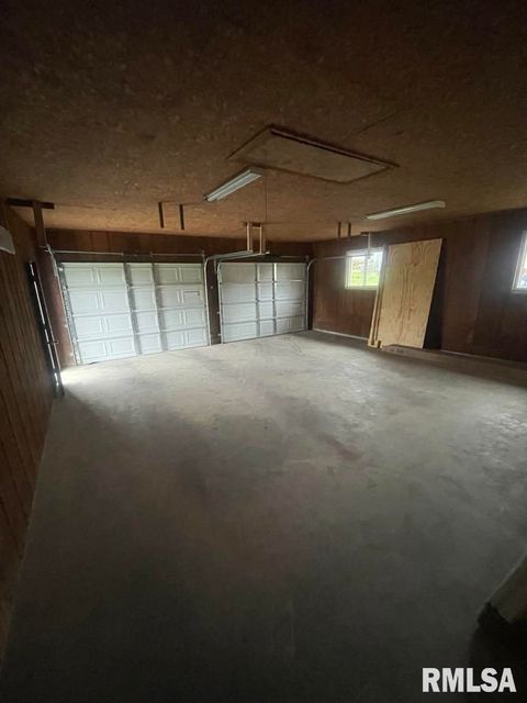 Tiny photo for 7837 State Highway 37, Benton, IL 62812 (MLS # EB456024)