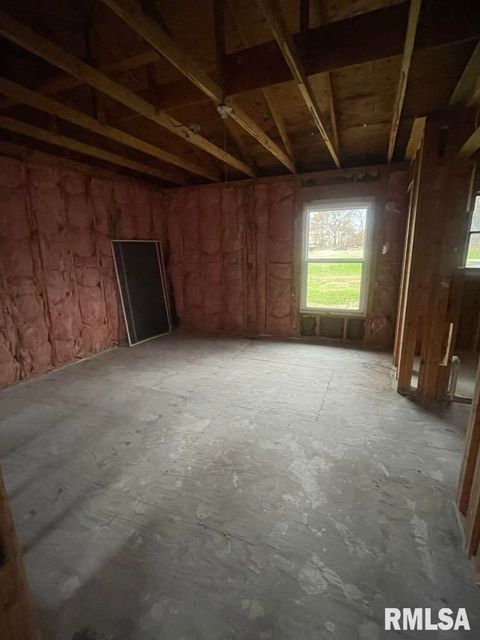 Tiny photo for 7837 State Highway 37, Benton, IL 62812 (MLS # EB456024)