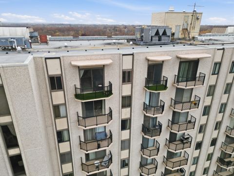 Tiny photo for 190 S Wood Dale Road #1107, Wood Dale, IL 60191 (MLS # 12523287)