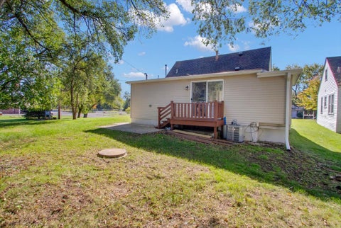 Tiny photo for 412 Fairfield Drive, Island Lake, IL 60042 (MLS # 12793330)