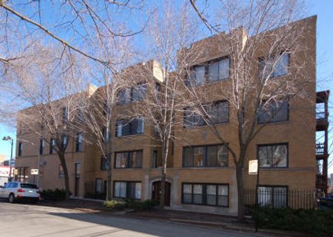 1409 W Cornelia Avenue 3 Chicago IL 60657