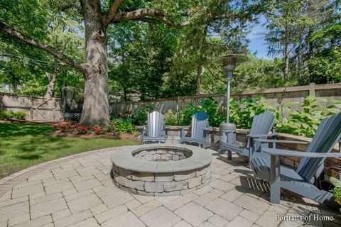 A home in Glen Ellyn