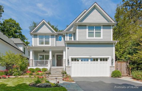 A home in Glen Ellyn