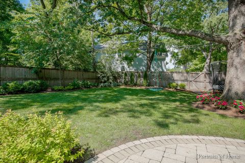 A home in Glen Ellyn