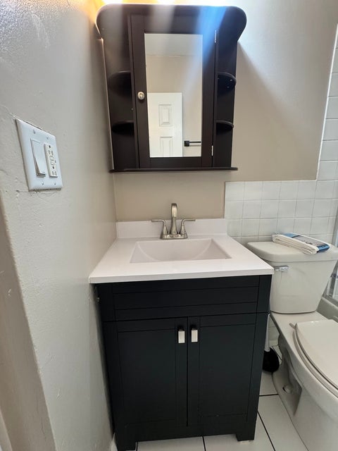 Tiny photo for 1303 Kingsbury Drive #B, Hanover Park, IL 60133 (MLS # 12770210)