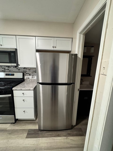 Tiny photo for 1303 Kingsbury Drive #B, Hanover Park, IL 60133 (MLS # 12770210)