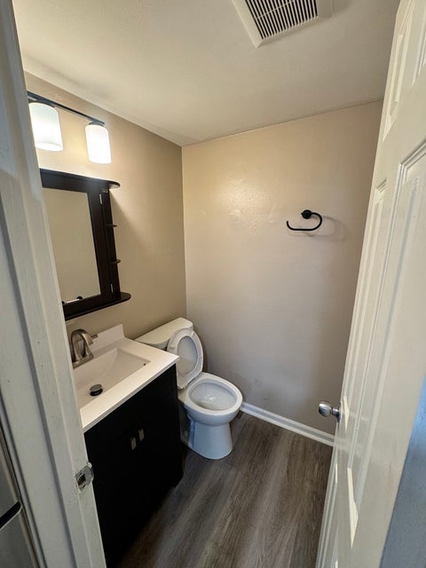 Tiny photo for 1303 Kingsbury Drive #B, Hanover Park, IL 60133 (MLS # 12770210)