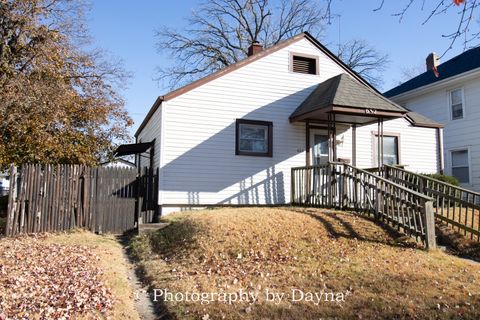 Tiny photo for 682 S Osborn Avenue, Kankakee, IL 60901 (MLS # 12519187)