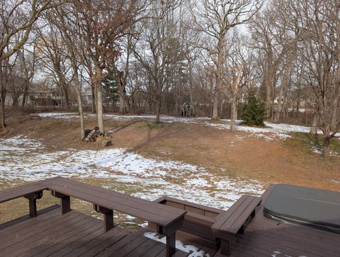 Tiny photo for 684 Sioux Drive, Freeport, IL 61032 (MLS # 12528930)