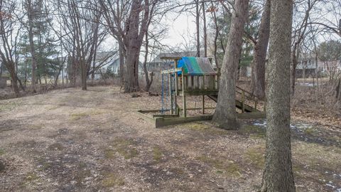 Tiny photo for 684 Sioux Drive, Freeport, IL 61032 (MLS # 12528930)