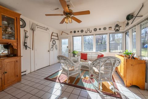 Tiny photo for 684 Sioux Drive, Freeport, IL 61032 (MLS # 12528930)