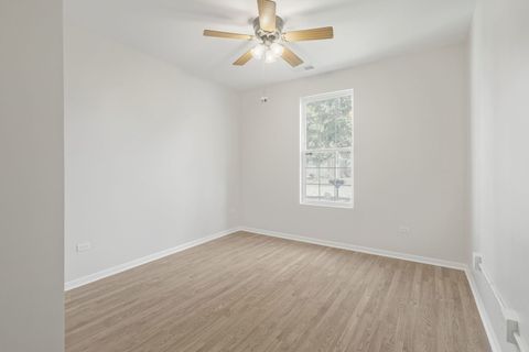 Tiny photo for 2573 Venetian Lane, Elgin, IL 60124 (MLS # 12501921)