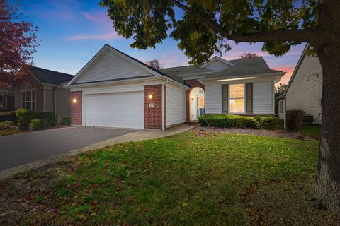 Tiny photo for 2573 Venetian Lane, Elgin, IL 60124 (MLS # 12501921)