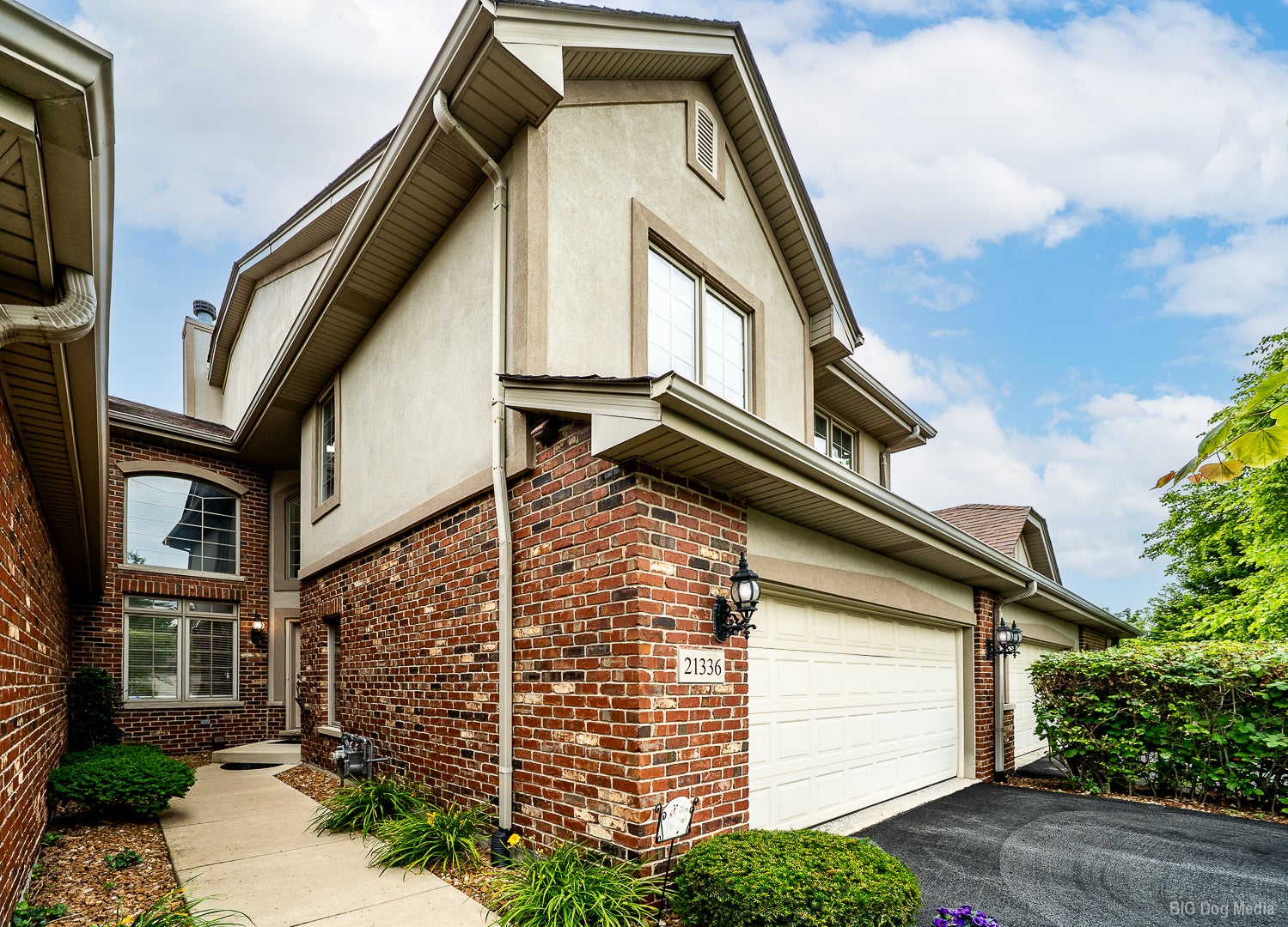 21336 Settlers Pond Drive