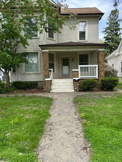 212 W Washington Street, Streator, IL 61364 - #: 12529510