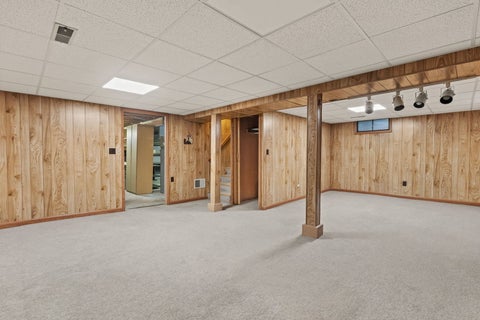 Tiny photo for 3113 Welshire Drive, Bettendorf, IA 52722 (MLS # 12768746)