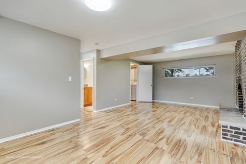 Tiny photo for 5S761 Malibu Lane, Naperville, IL 60540 (MLS # 12503553)