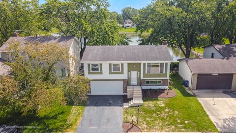 Tiny photo for 5S761 Malibu Lane, Naperville, IL 60540 (MLS # 12503553)