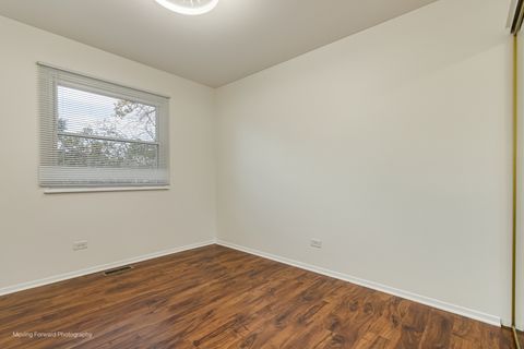 Tiny photo for 5S761 Malibu Lane, Naperville, IL 60540 (MLS # 12503553)