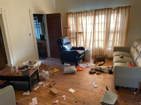 Tiny photo for 209 S 16th Street, Herrin, IL 62948 (MLS # 100000601)