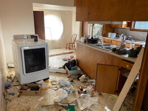 Tiny photo for 209 S 16th Street, Herrin, IL 62948 (MLS # 100000601)