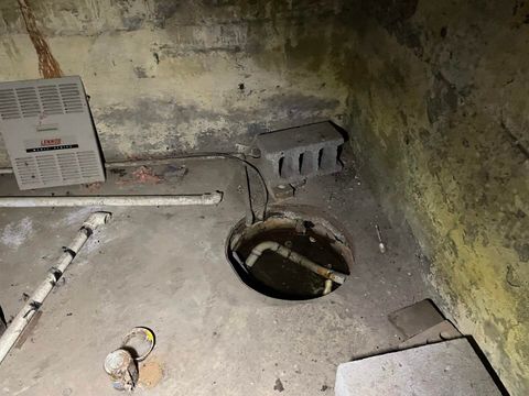 Tiny photo for 209 S 16th Street, Herrin, IL 62948 (MLS # 100000601)