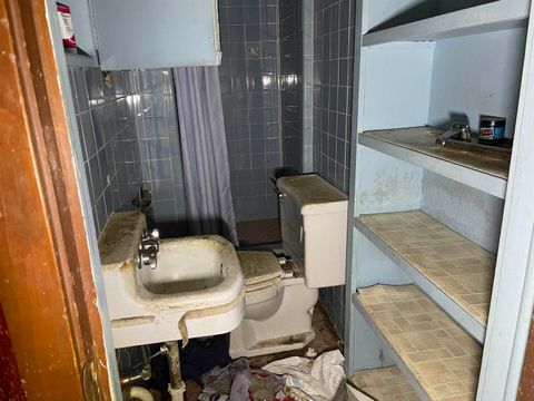 Tiny photo for 209 S 16th Street, Herrin, IL 62948 (MLS # 100000601)