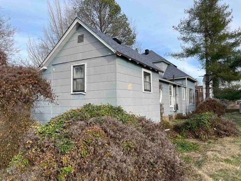 Tiny photo for 209 S 16th Street, Herrin, IL 62948 (MLS # 100000601)