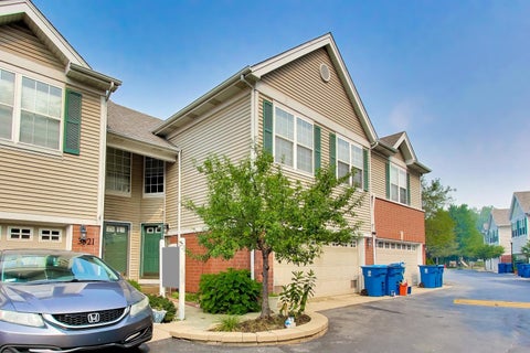 Photo of 3821 N Milwaukee Avenue, Chicago, IL 60641 (MLS # 12738171)