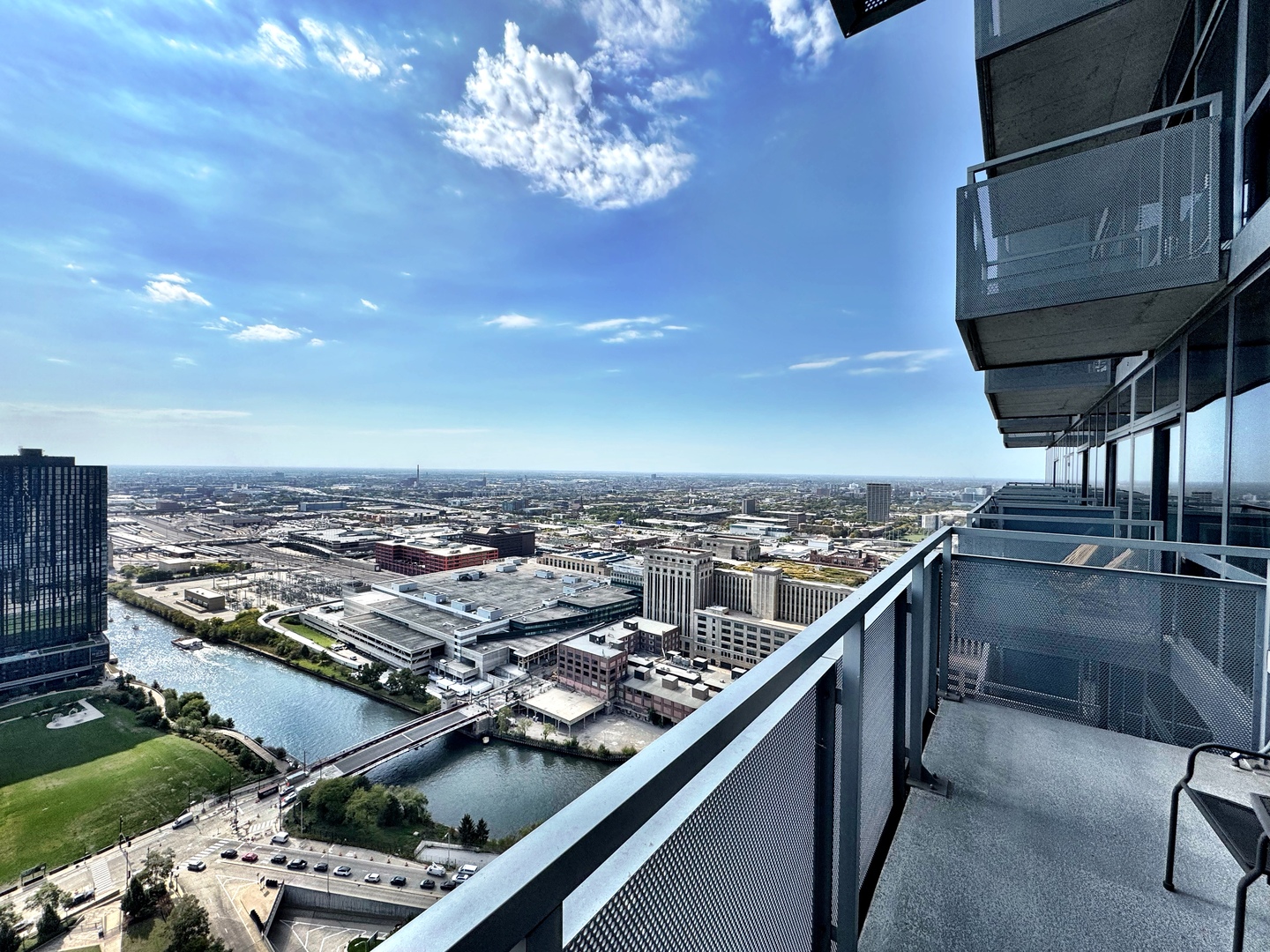 235 W Van Buren Street 4207