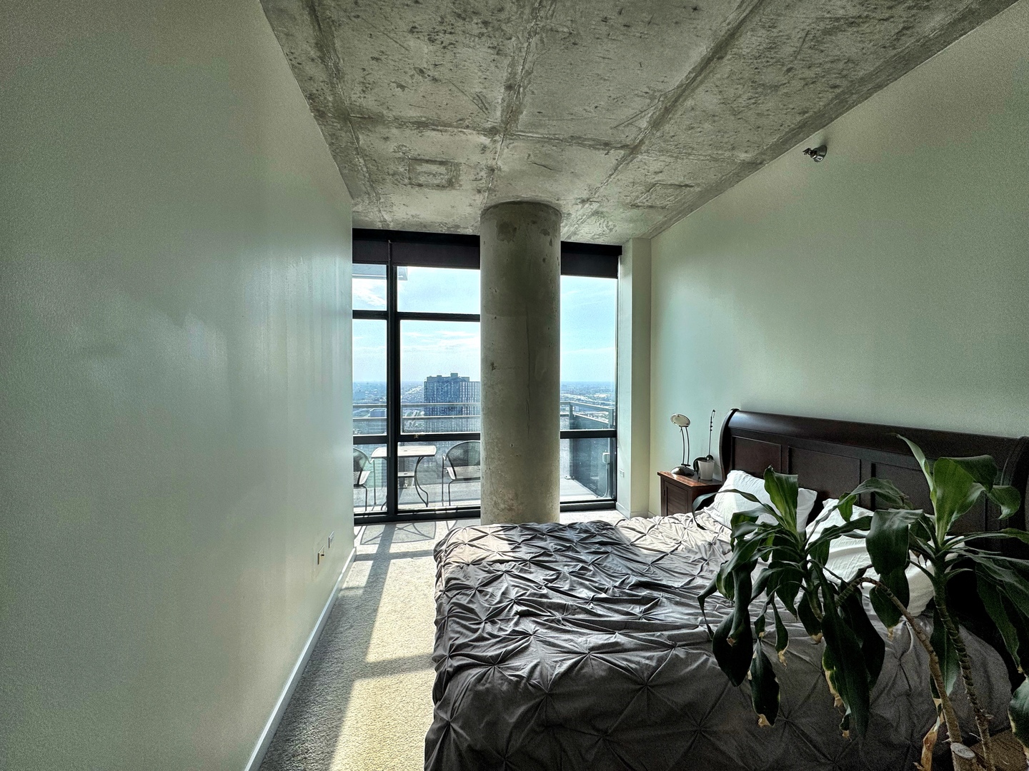 235 W Van Buren Street 4207