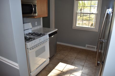 Tiny photo for 806 E Washington Street, Pontiac, IL 61764 (MLS # 12510688)