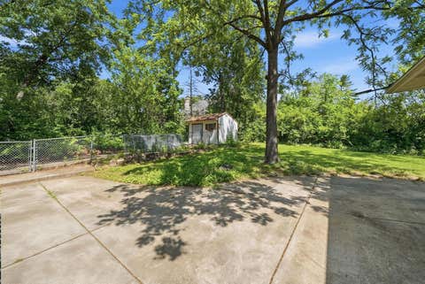 Tiny photo for 8800 W 104th Street, Palos Hills, IL 60465 (MLS # 12687737)
