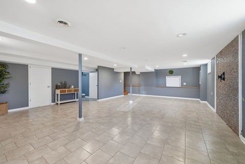 Tiny photo for 8800 W 104th Street, Palos Hills, IL 60465 (MLS # 12687737)