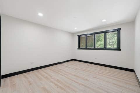 Tiny photo for 8800 W 104th Street, Palos Hills, IL 60465 (MLS # 12687737)