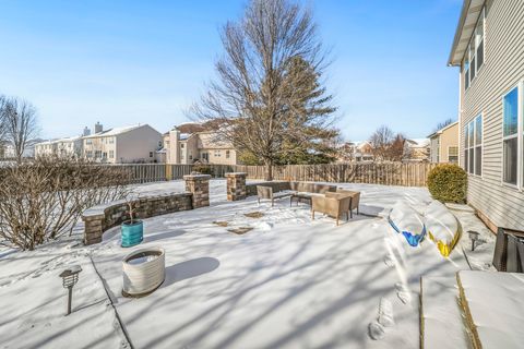 Tiny photo for 305 Chick Evans Street, Bolingbrook, IL 60490 (MLS # 12538291)