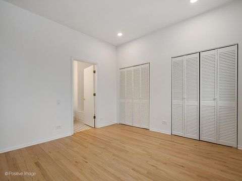 Tiny photo for 4609 N Beacon Street #3F, Chicago, IL 60640 (MLS # 12539776)