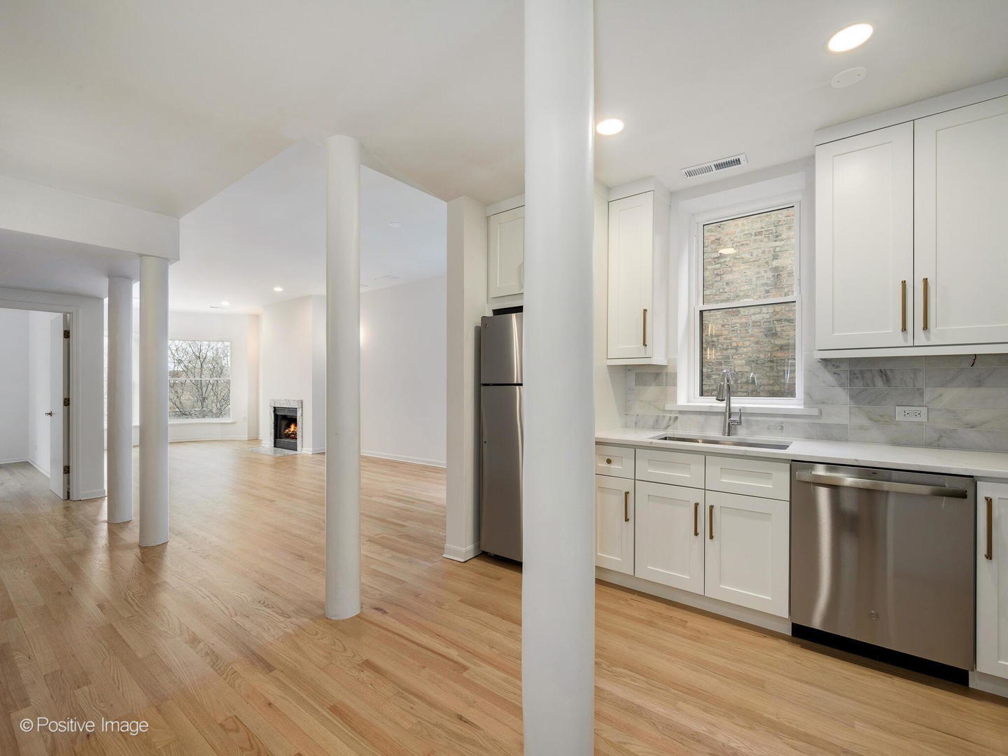 4609 N Beacon Street 3F