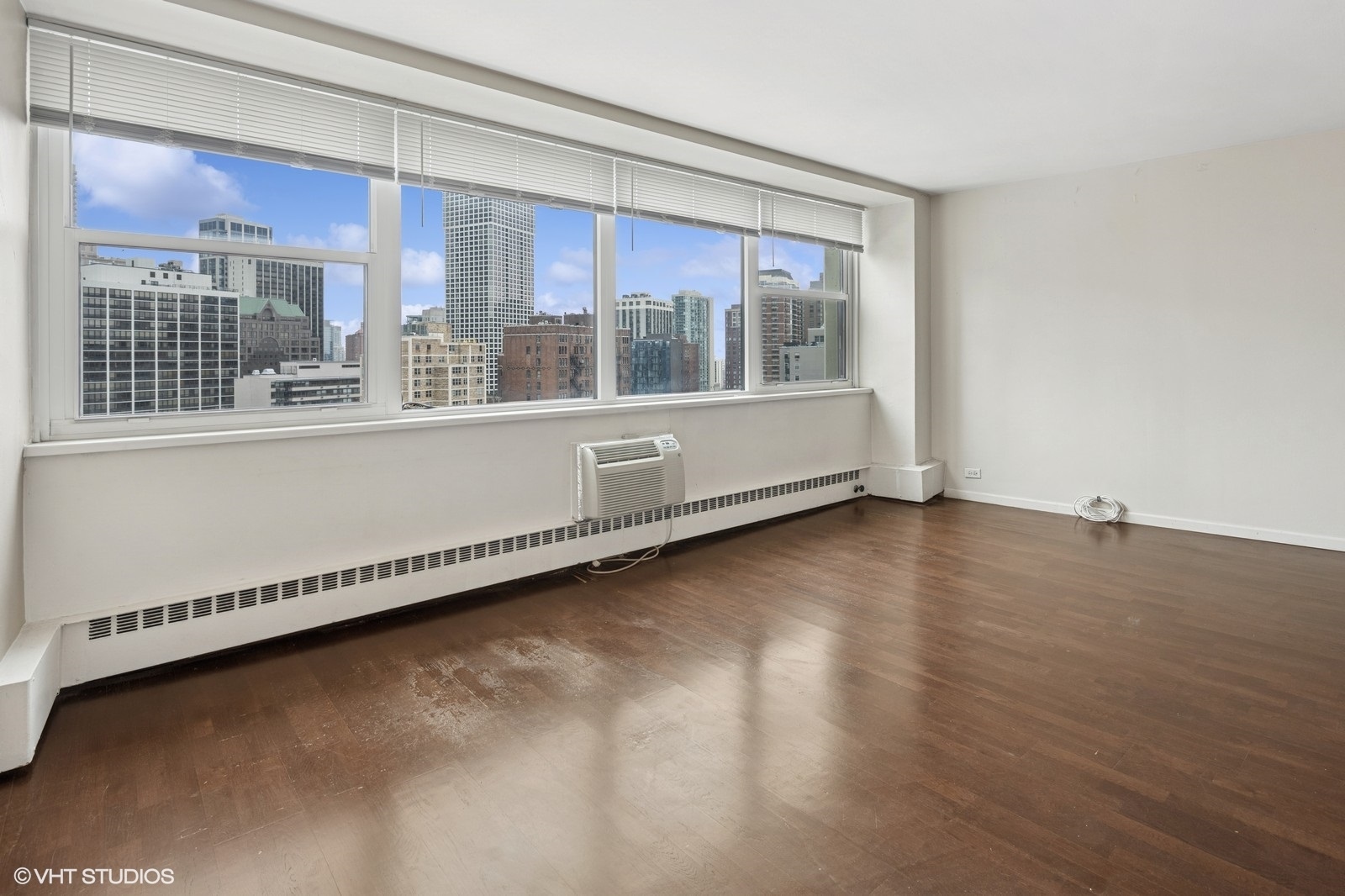 1150 N Lake Shore Drive 20J